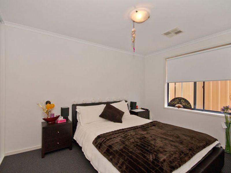 9 Sand Street, Seaford Meadows SA 5169