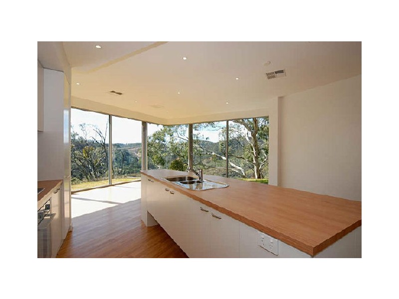 6 Whitbread Grove, Skye SA 5072