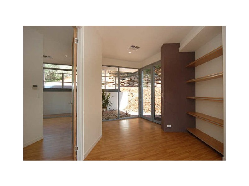 6 Whitbread Grove, Skye SA 5072