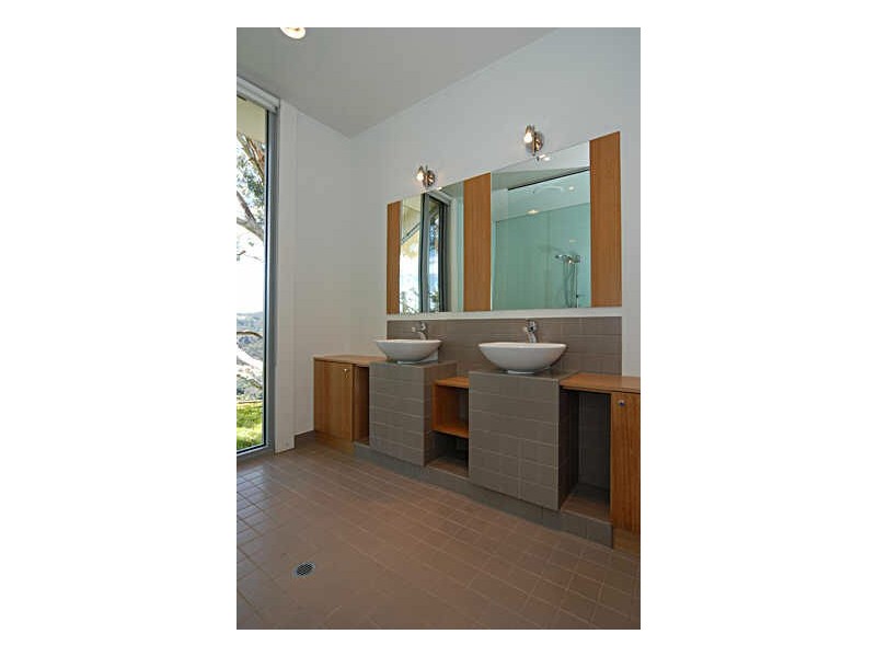 6 Whitbread Grove, Skye SA 5072