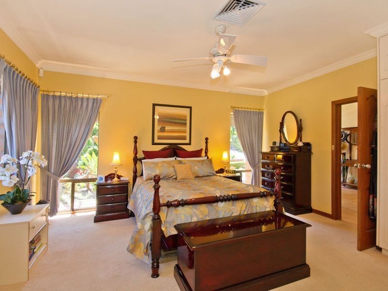 7 Seaview Road, Mount Osmond SA 5064