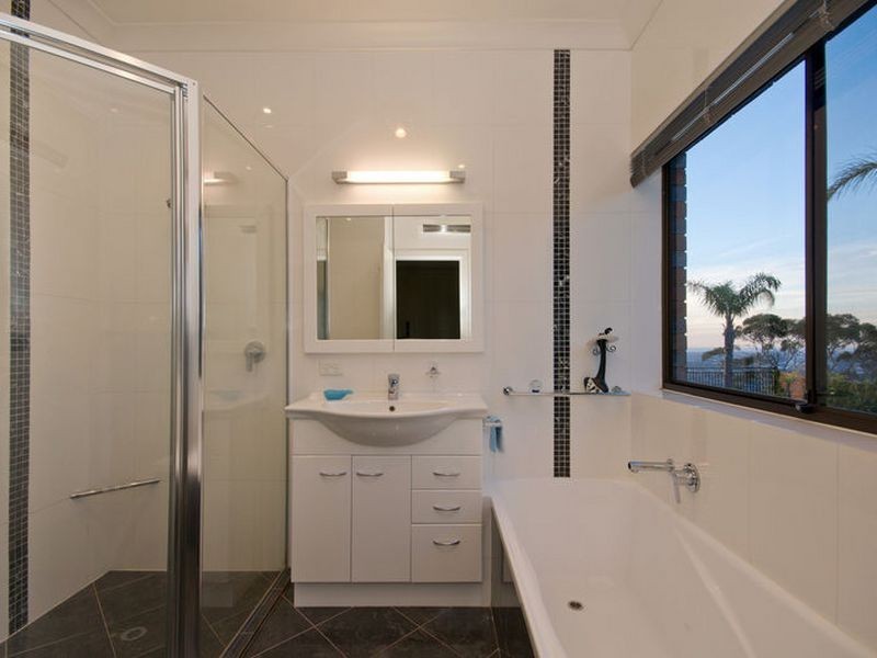 7 Seaview Road, Mount Osmond SA 5064