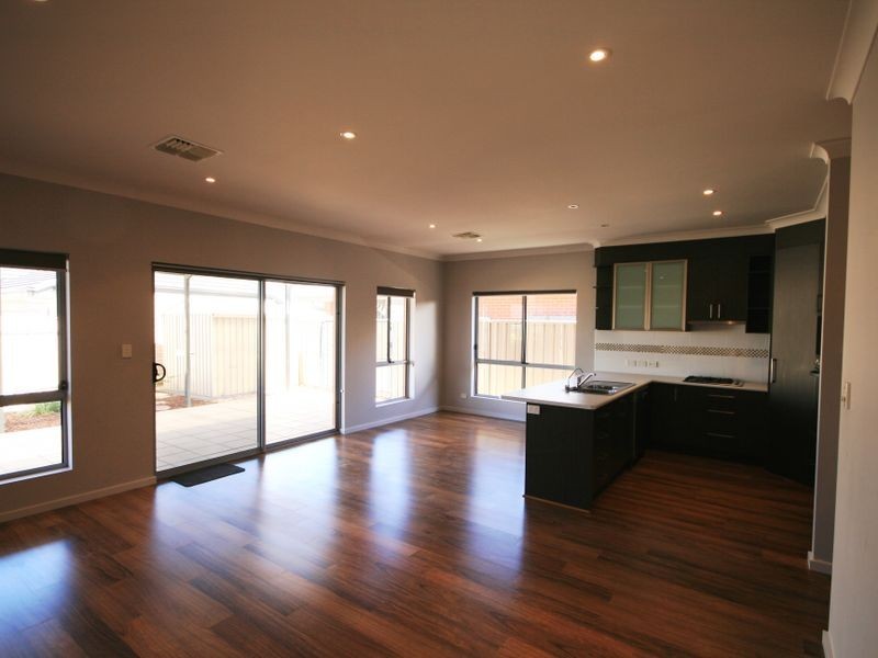 5A Westralia Street, Greenacres SA 5086