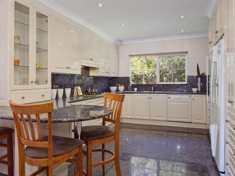 8 Waratah Way, Stonyfell SA 5066