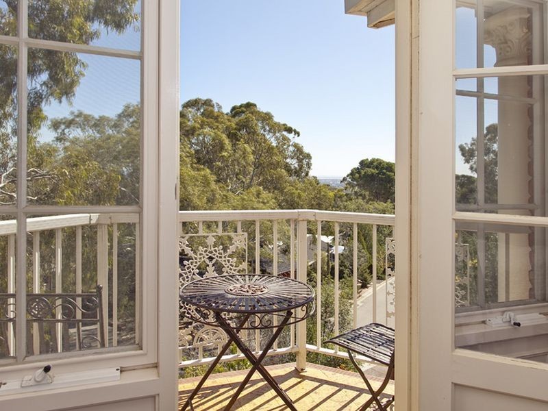 8 Waratah Way, Stonyfell SA 5066