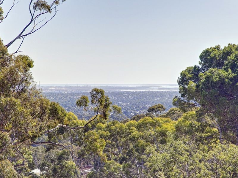 8 Waratah Way, Stonyfell SA 5066