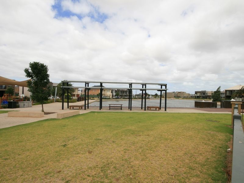 6 Marcella Lane, Mawson Lakes SA 5095