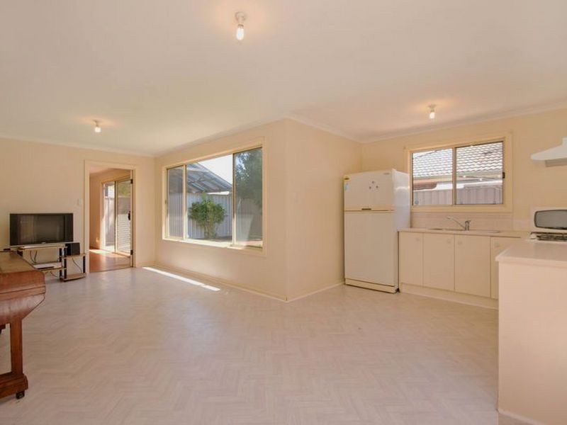 60 Oxford Street, Oakden SA 5086
