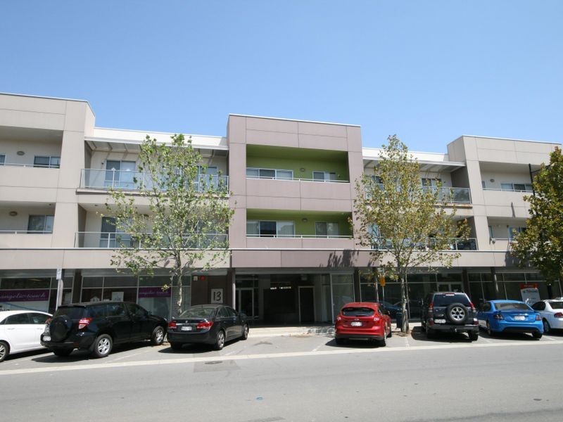 8/13 Hurtle Parade, Mawson Lakes SA 5095