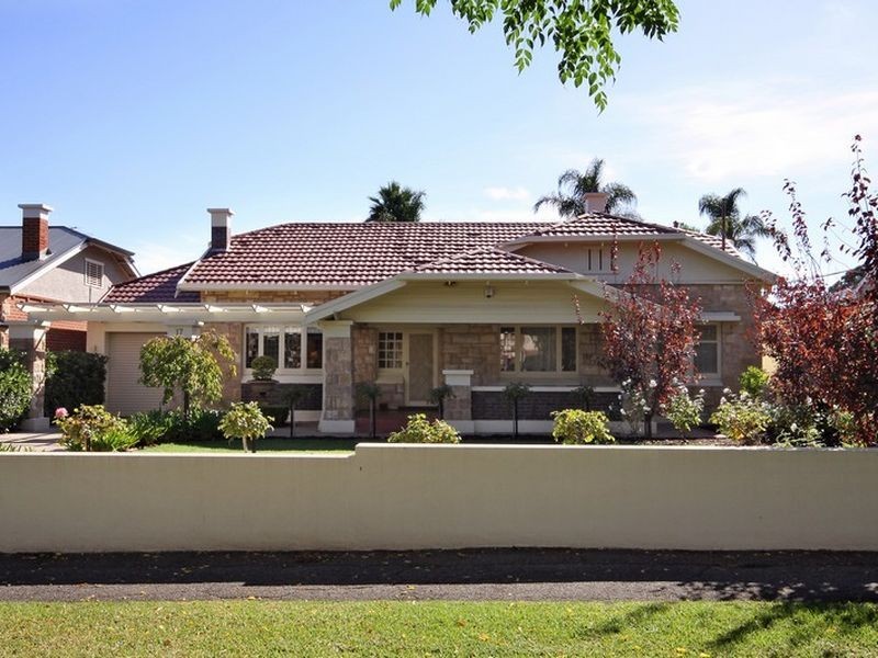 17 Chatsworth Grove, Toorak Gardens SA 5065