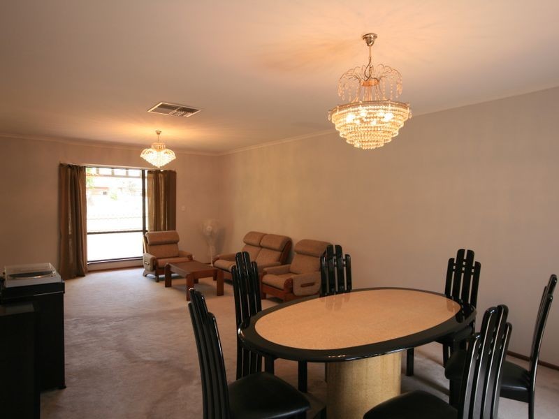 56 Eighth Avenue, St Peters SA 5069