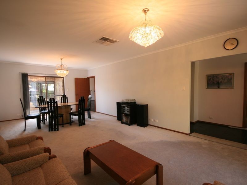 56 Eighth Avenue, St Peters SA 5069