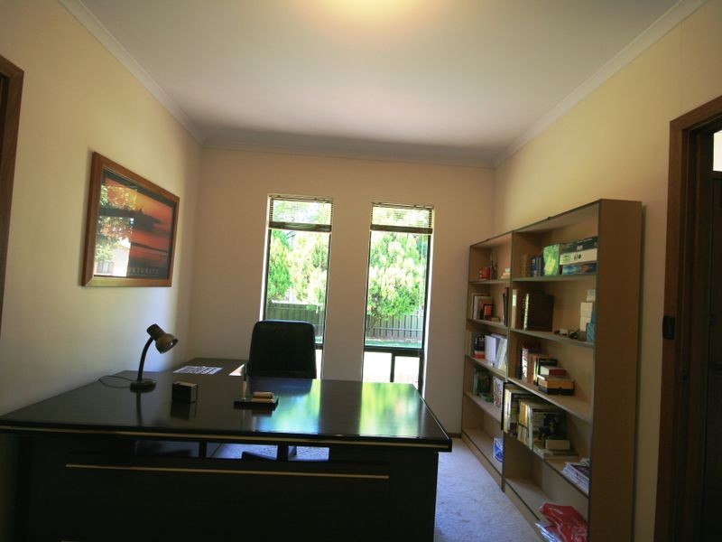 56 Eighth Avenue, St Peters SA 5069