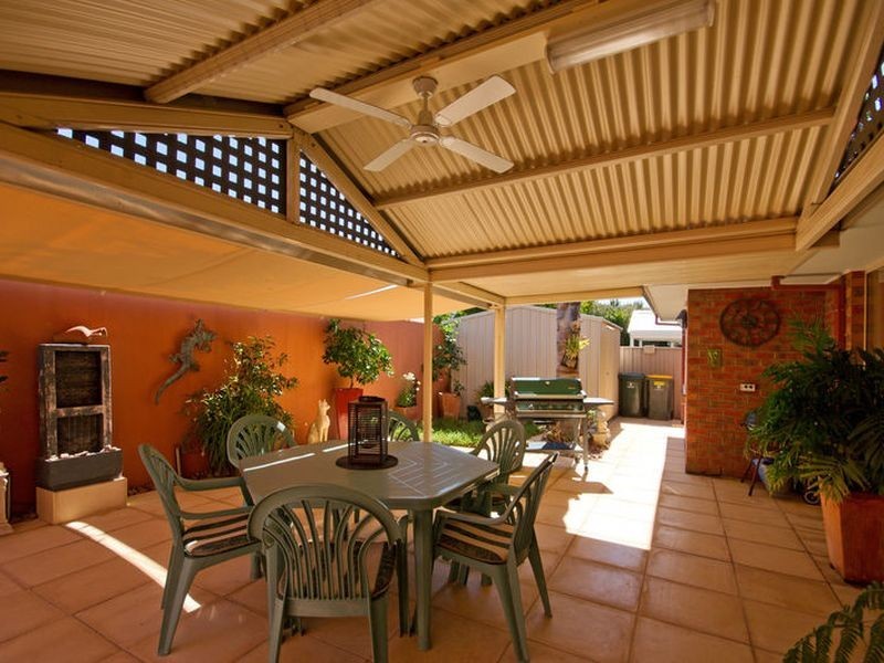 6 Seppelt Court, Woodcroft SA 5162