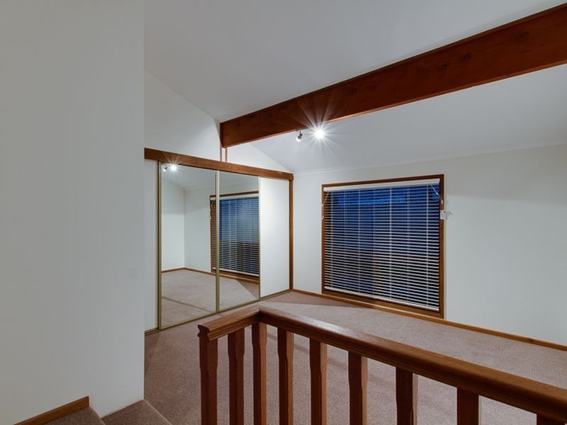 9 Brooker Drive, Hillbank SA 5112