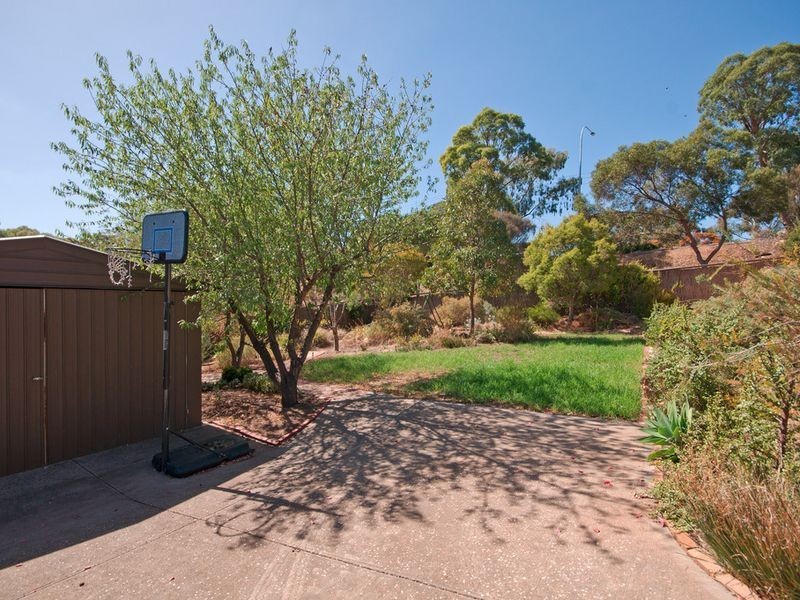 2 Rodeo Drive, Wynn Vale SA 5127