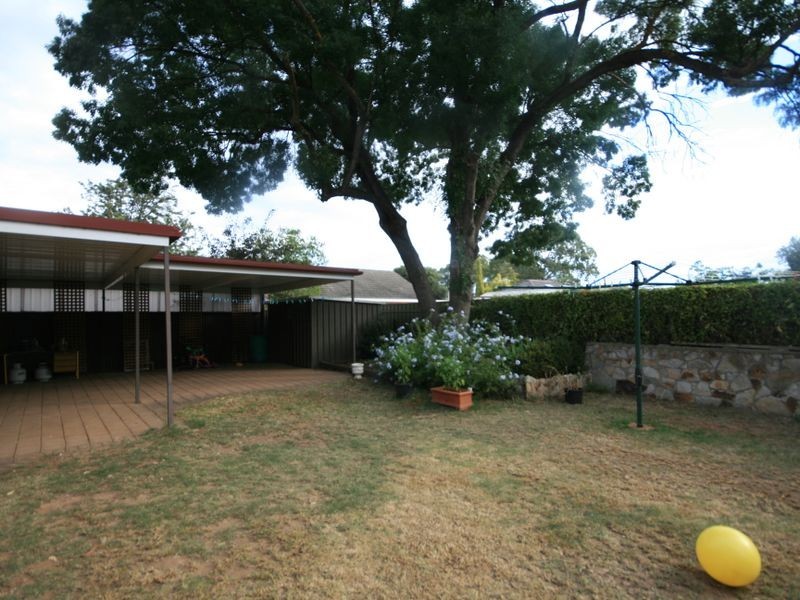 2 Cecil Street, Rostrevor SA 5073