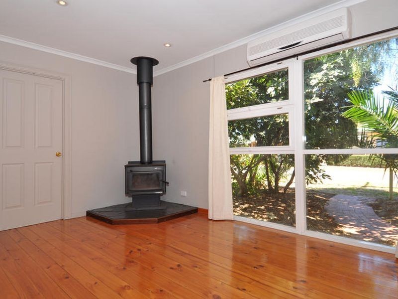 11 Stock Street, Aldinga Beach SA 5173