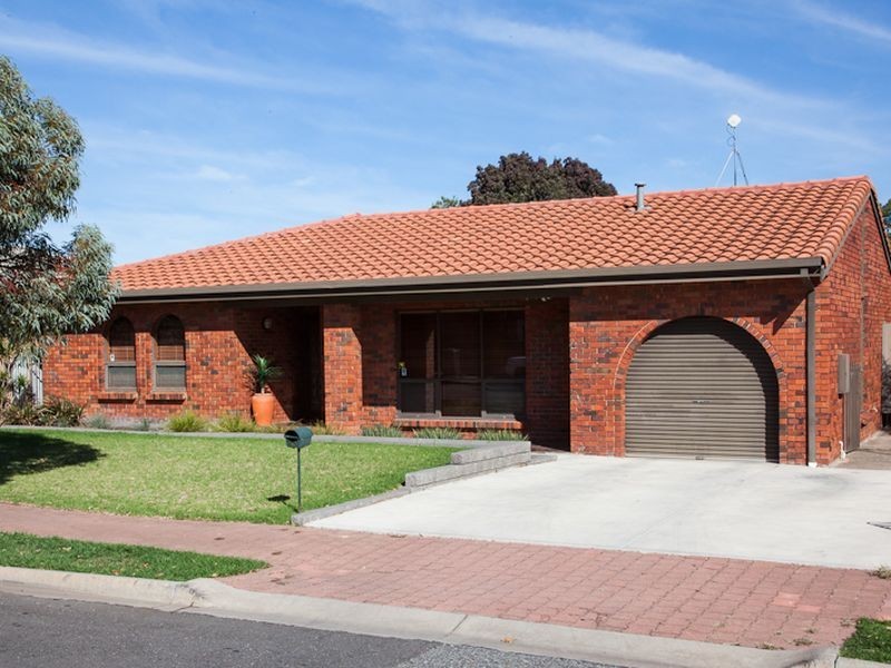 8 Mepsted Crescent, Athelstone SA 5076