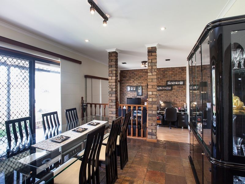 8 Mepsted Crescent, Athelstone SA 5076