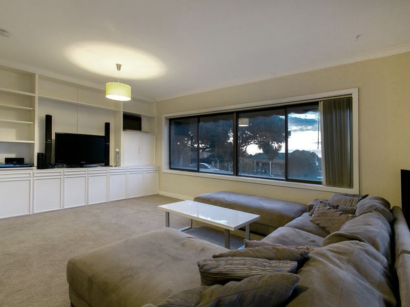 6 Sleep Road, Para Hills SA 5096