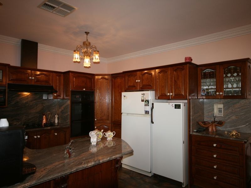 20 Lauretta Street, Newton SA 5074