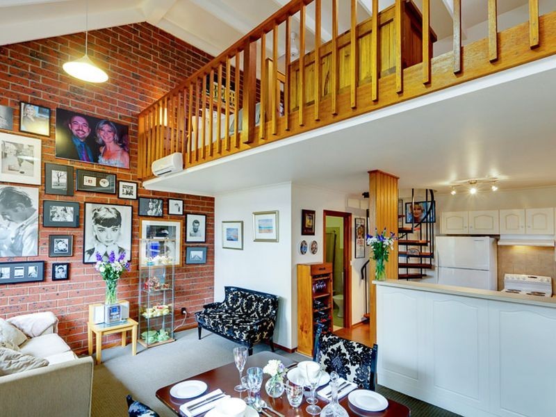 4/9-17 Boulton Mews (off Boulton St), North Adelaide SA 5006