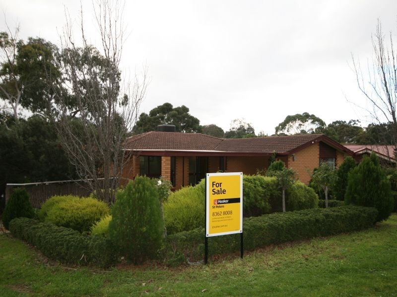 32 Minnamurra Drive, Redwood Park SA 5097