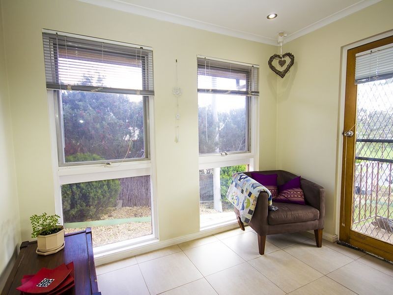 32 Minnamurra Drive, Redwood Park SA 5097