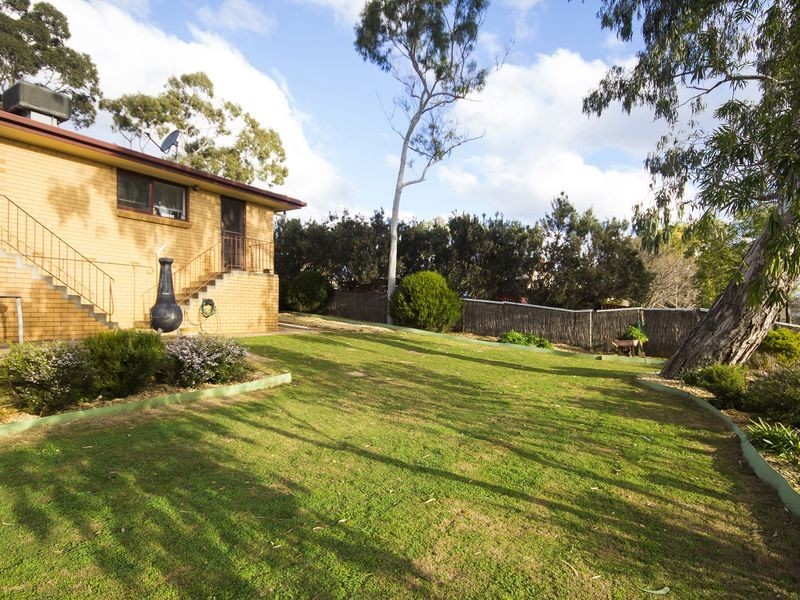 32 Minnamurra Drive, Redwood Park SA 5097