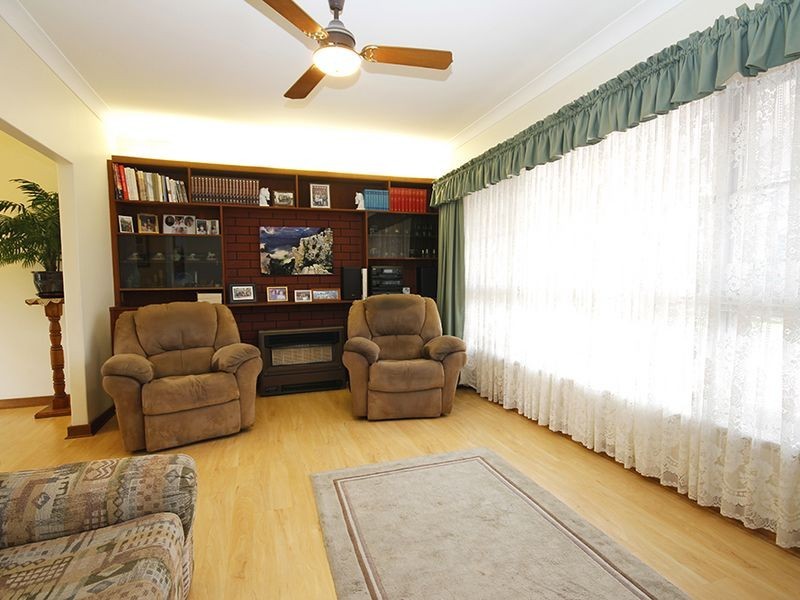 10 Padbury Road, Gilles Plains SA 5086