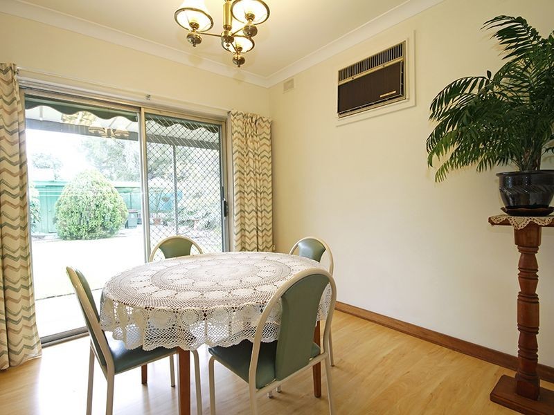 10 Padbury Road, Gilles Plains SA 5086