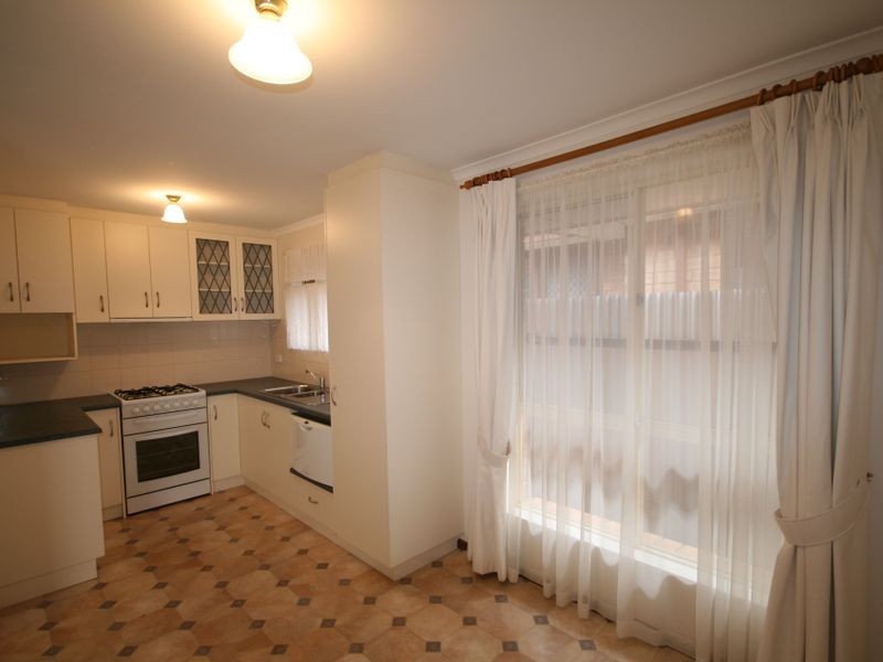 4/1 Wattle Grove, Klemzig SA 5087