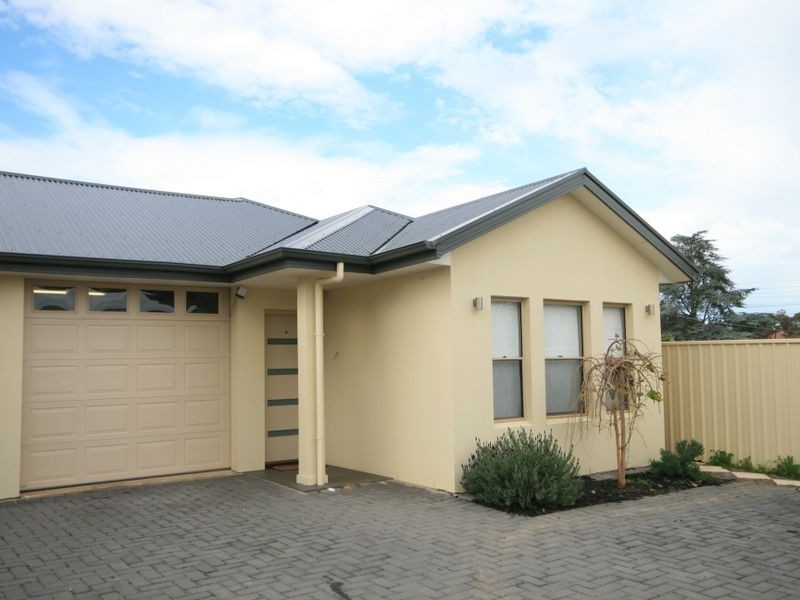 6B Moore Crescent, Campbelltown SA 5074
