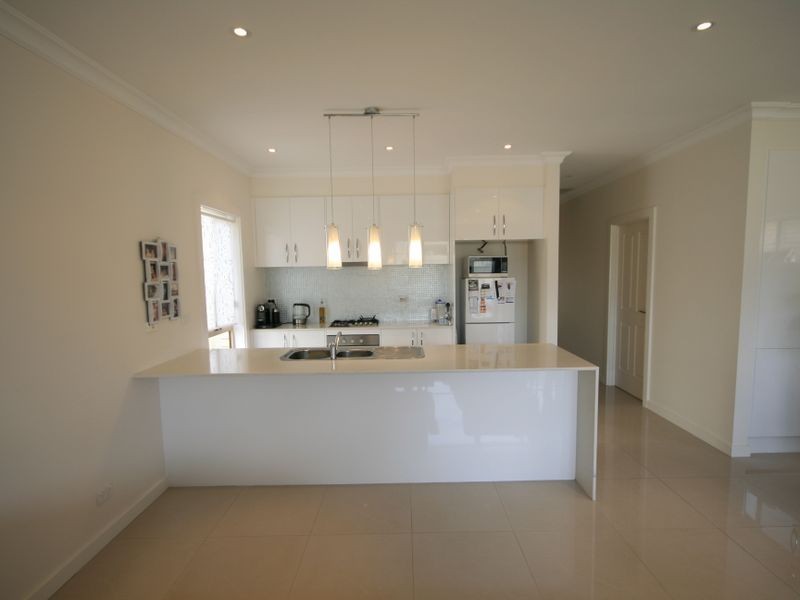 6B Moore Crescent, Campbelltown SA 5074