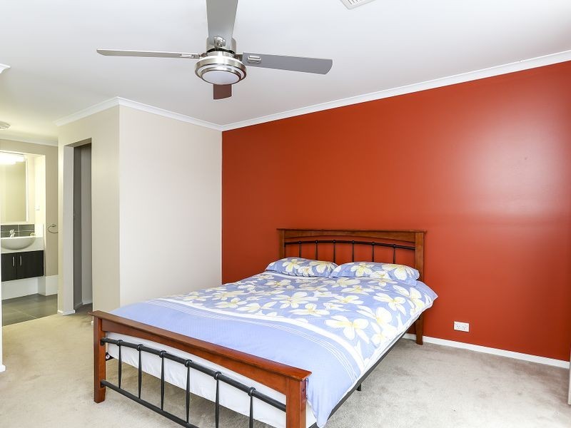 10 Chateau Avenue, Andrews Farm SA 5114