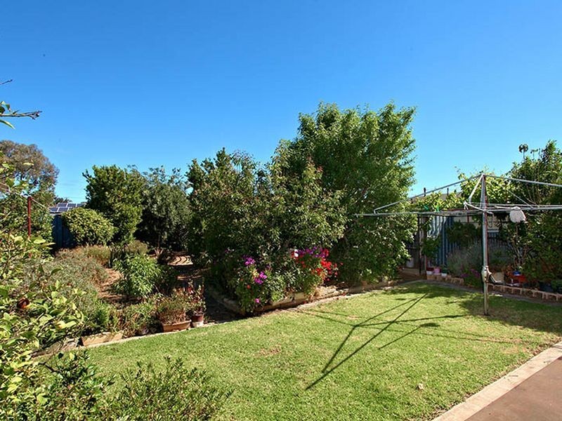 1A Clara Street, Mansfield Park SA 5012