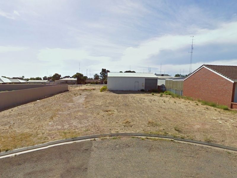15 Stocker Street, Moonta Bay SA 5558
