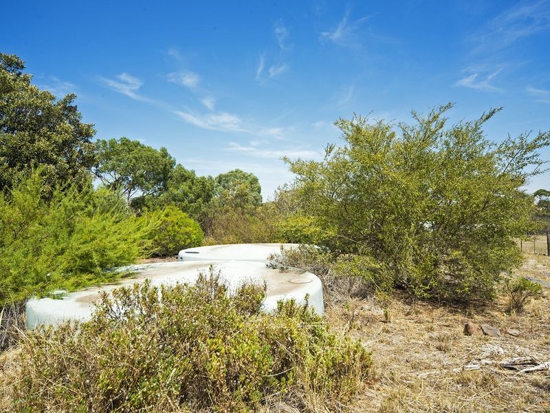 71 Davies Road, Cockatoo Valley SA 5351