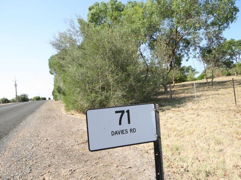 71 Davies Road, Cockatoo Valley SA 5351