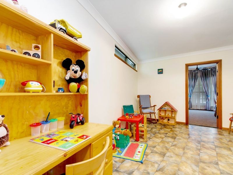 9 Deconno Court, Dernancourt SA 5075