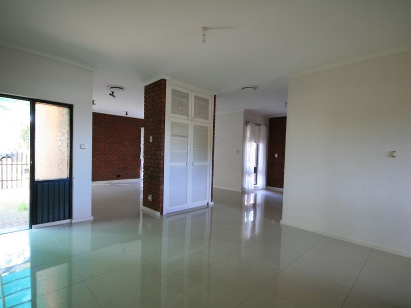 16 Chatswood Grove, Newton SA 5074