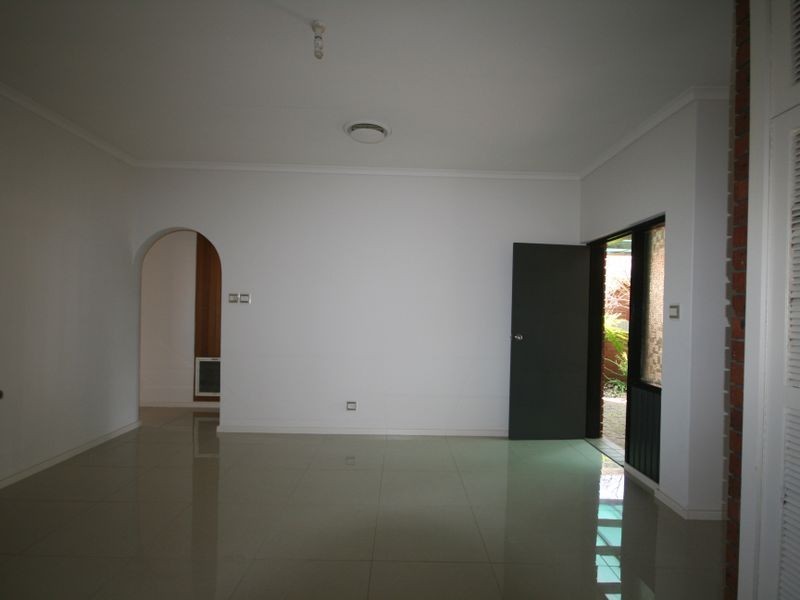 16 Chatswood Grove, Newton SA 5074