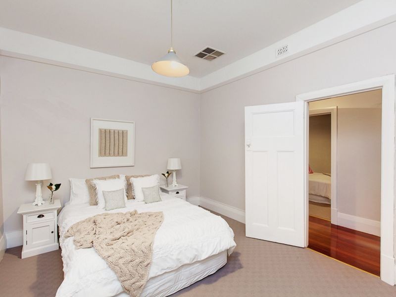 18 Corinda Avenue, Kensington Park SA 5068