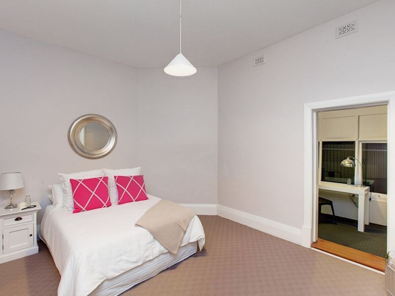 18 Corinda Avenue, Kensington Park SA 5068