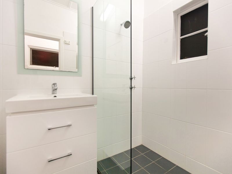 18 Corinda Avenue, Kensington Park SA 5068