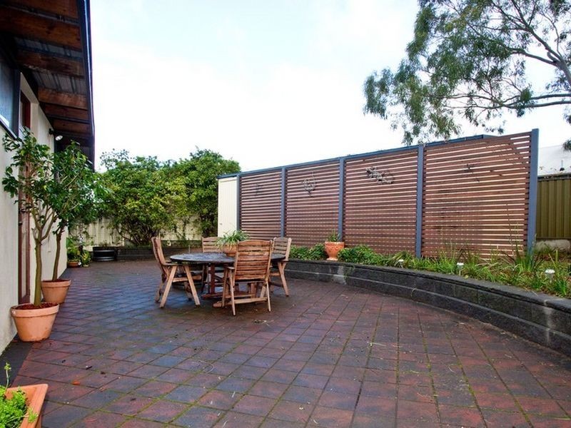 17 Hollard Avenue, Grange SA 5022