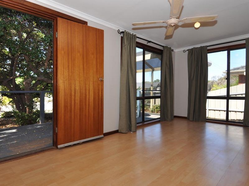 11 Stock Avenue, Aldinga SA 5173