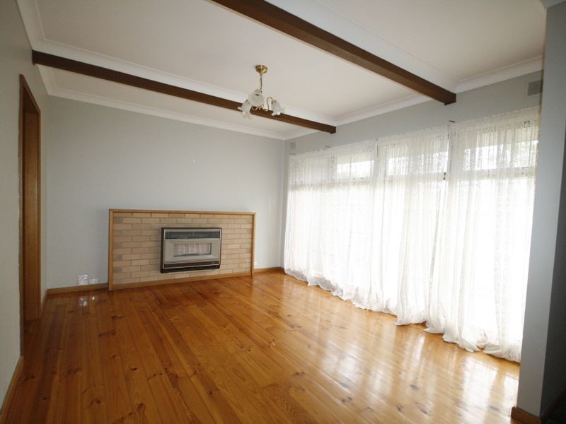 1 Rex Avenue, Gilles Plains SA 5086