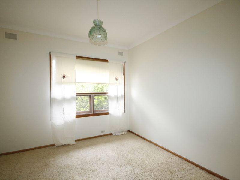 1 Rex Avenue, Gilles Plains SA 5086